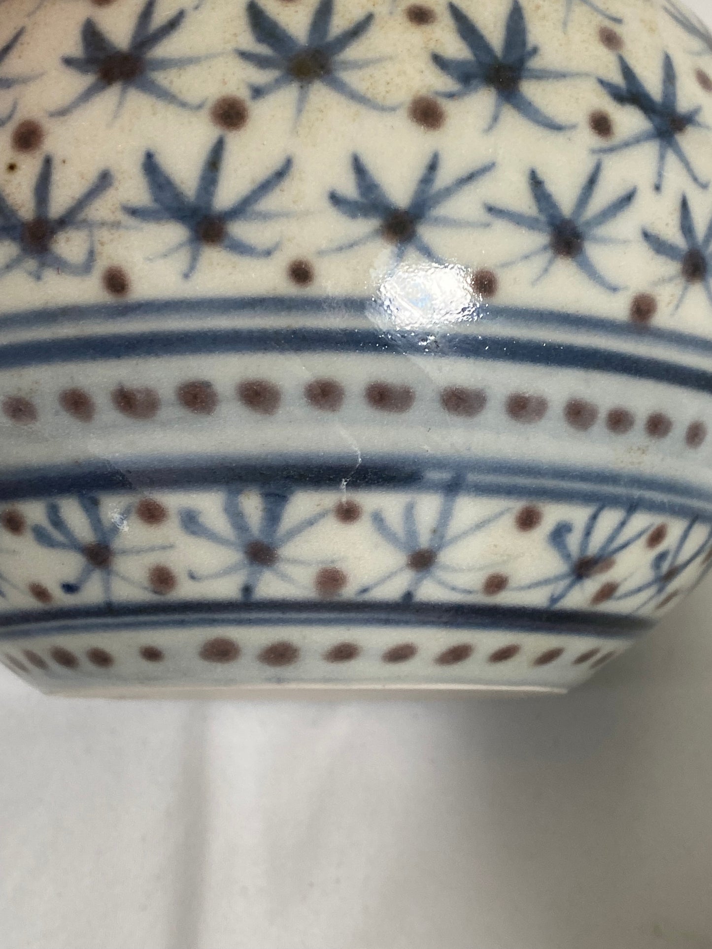 精美的爱尔兰手工彩绘陶器茶具,约 20 世纪 80 年代