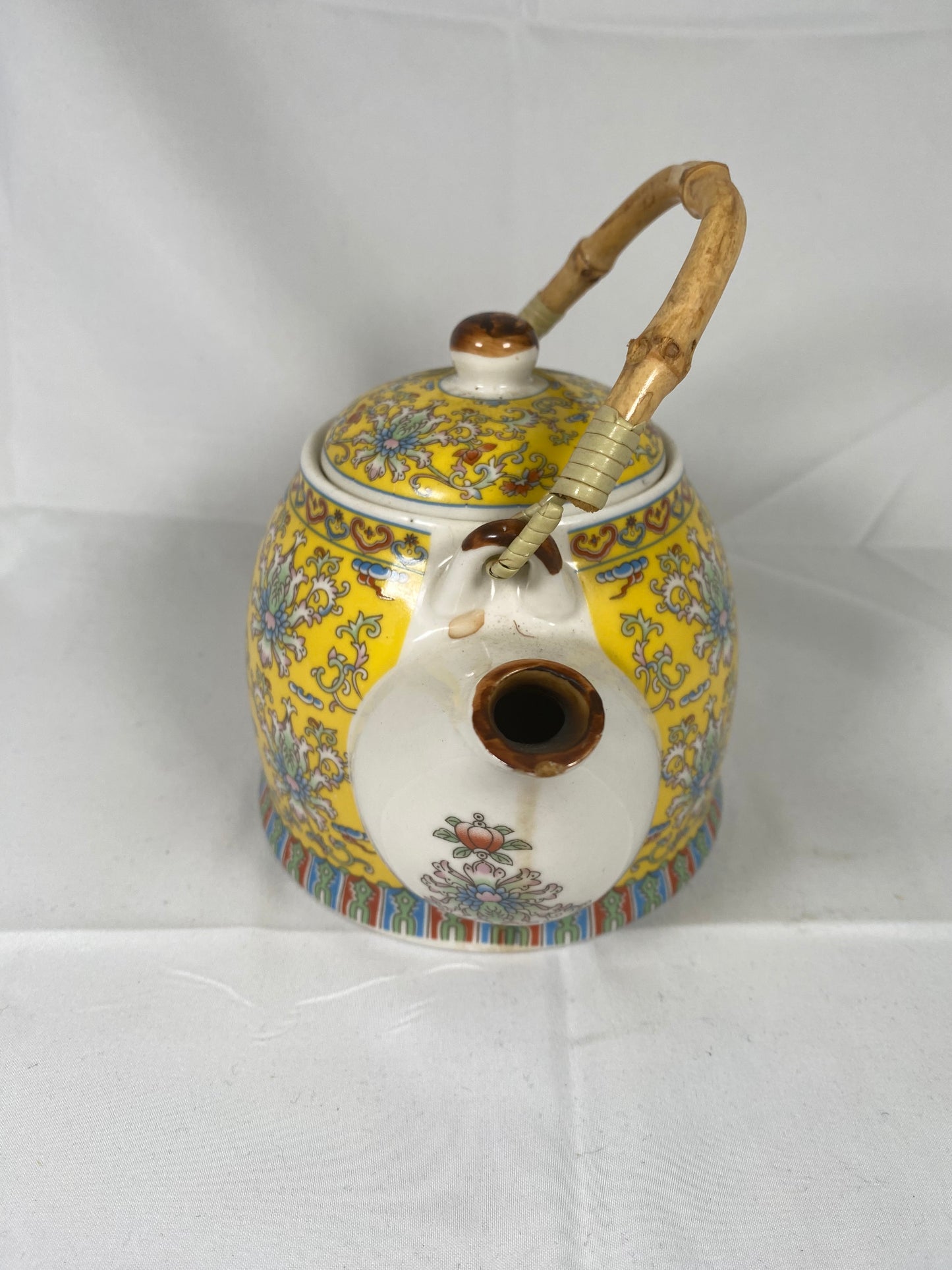 Lovely Vintage Chinese Floral Enameled Porcelain Teapot, circa 1980s