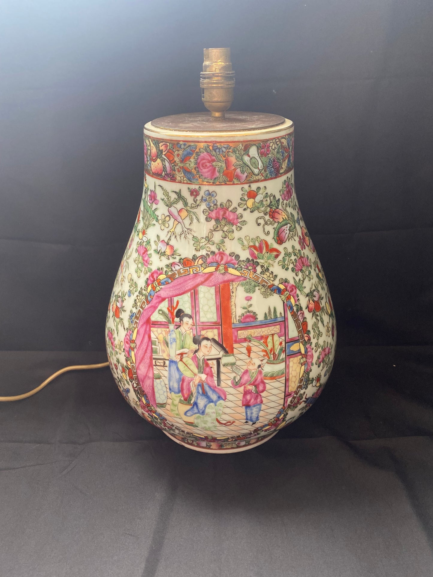 Monumental Late Qing Period Lamp, Household Scene, Celadon Porcelain, Famille Rose Enamels