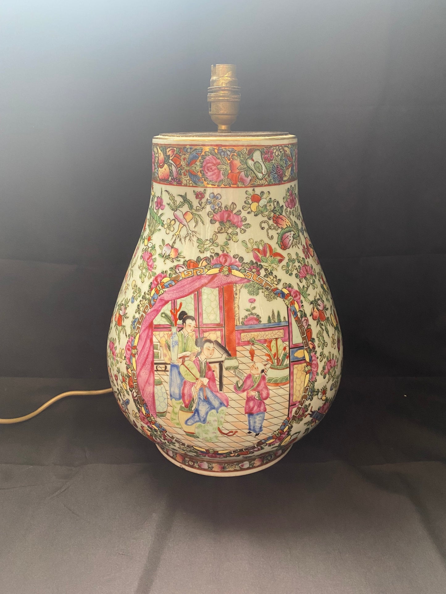 Monumental Late Qing Period Lamp, Household Scene, Celadon Porcelain, Famille Rose Enamels