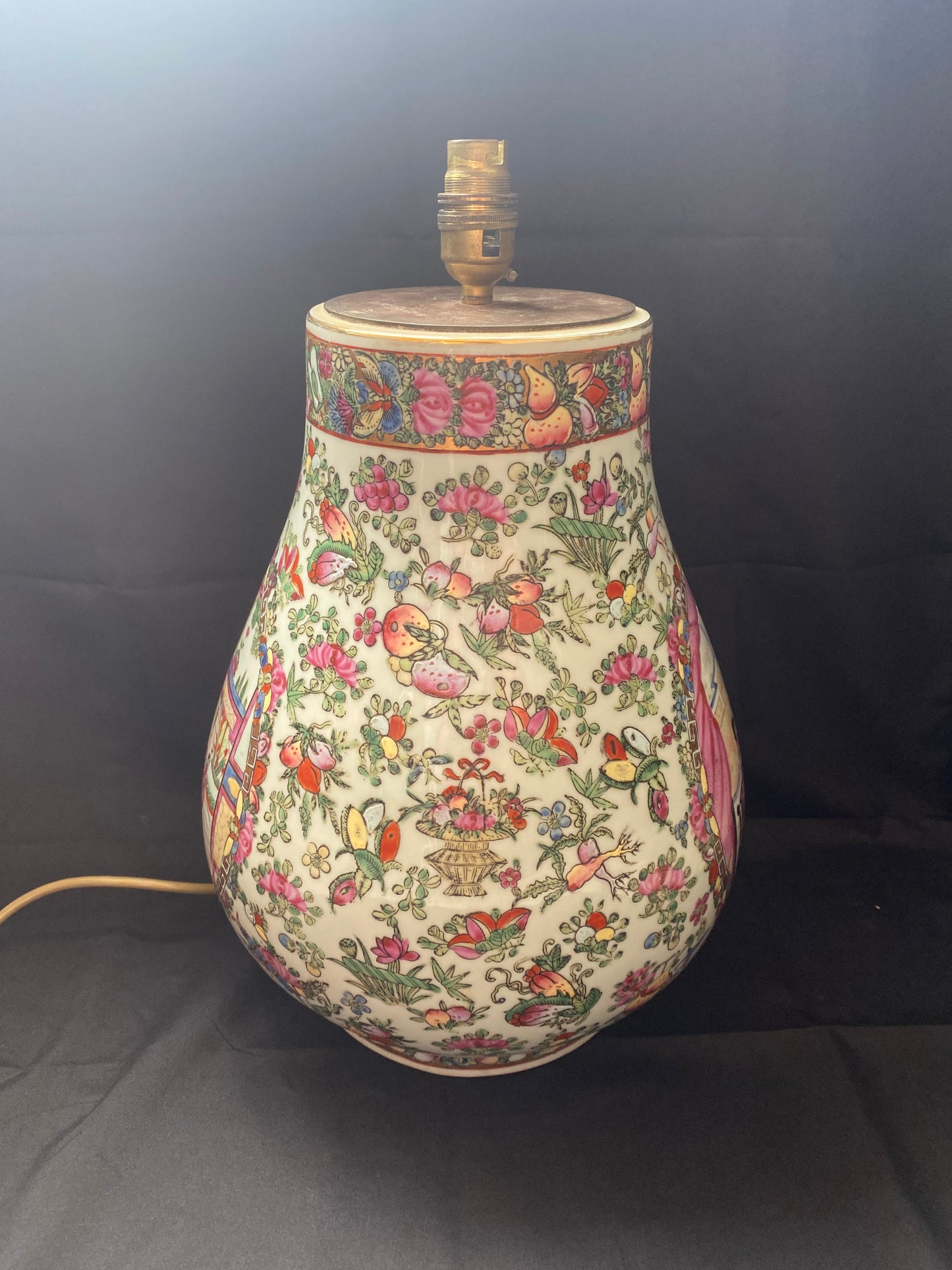 Monumental Late Qing Period Lamp, Household Scene, Celadon Porcelain, Famille Rose Enamels