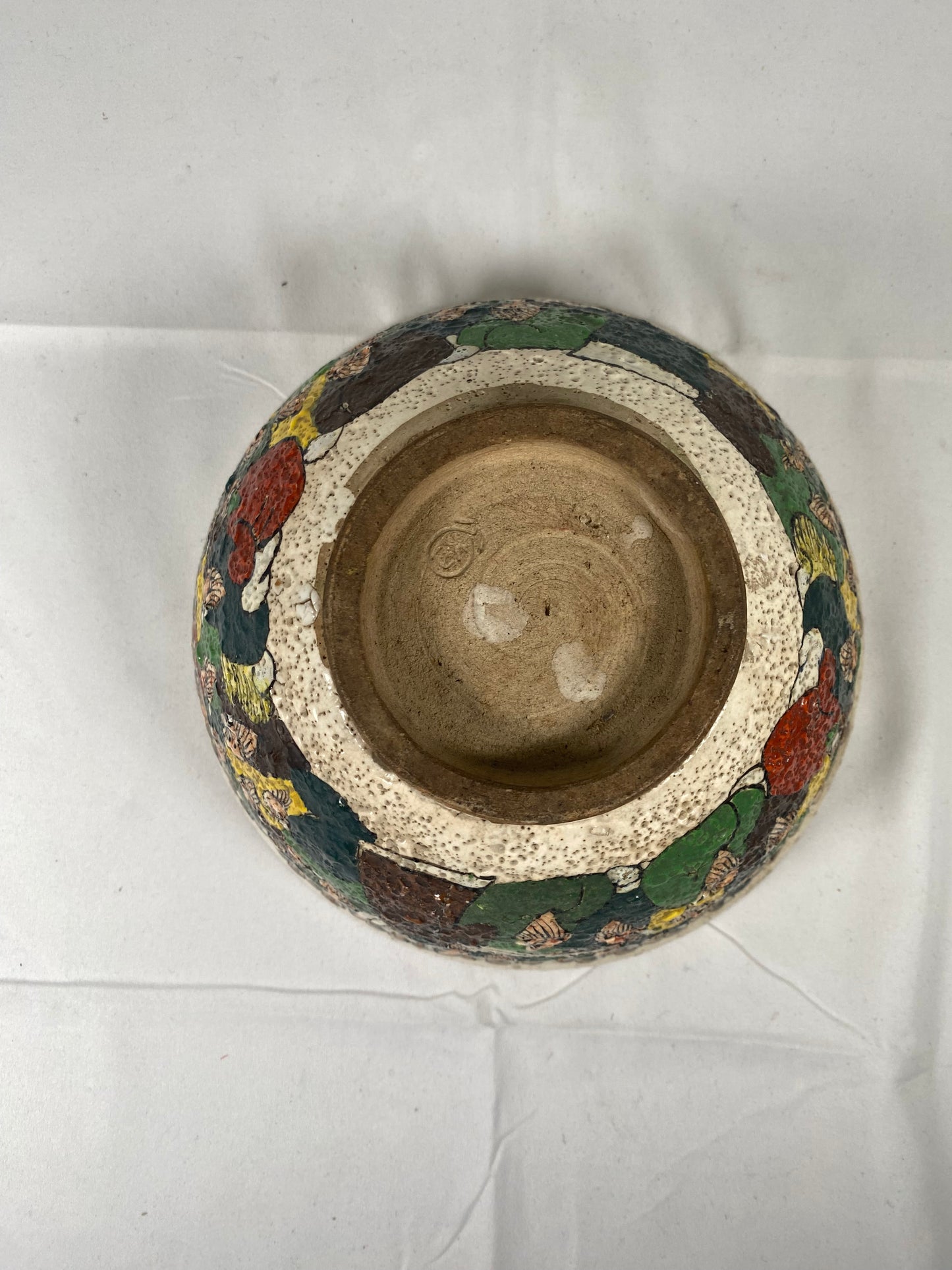 Early to mid 20th century Moriage enamelled earthenware bowl