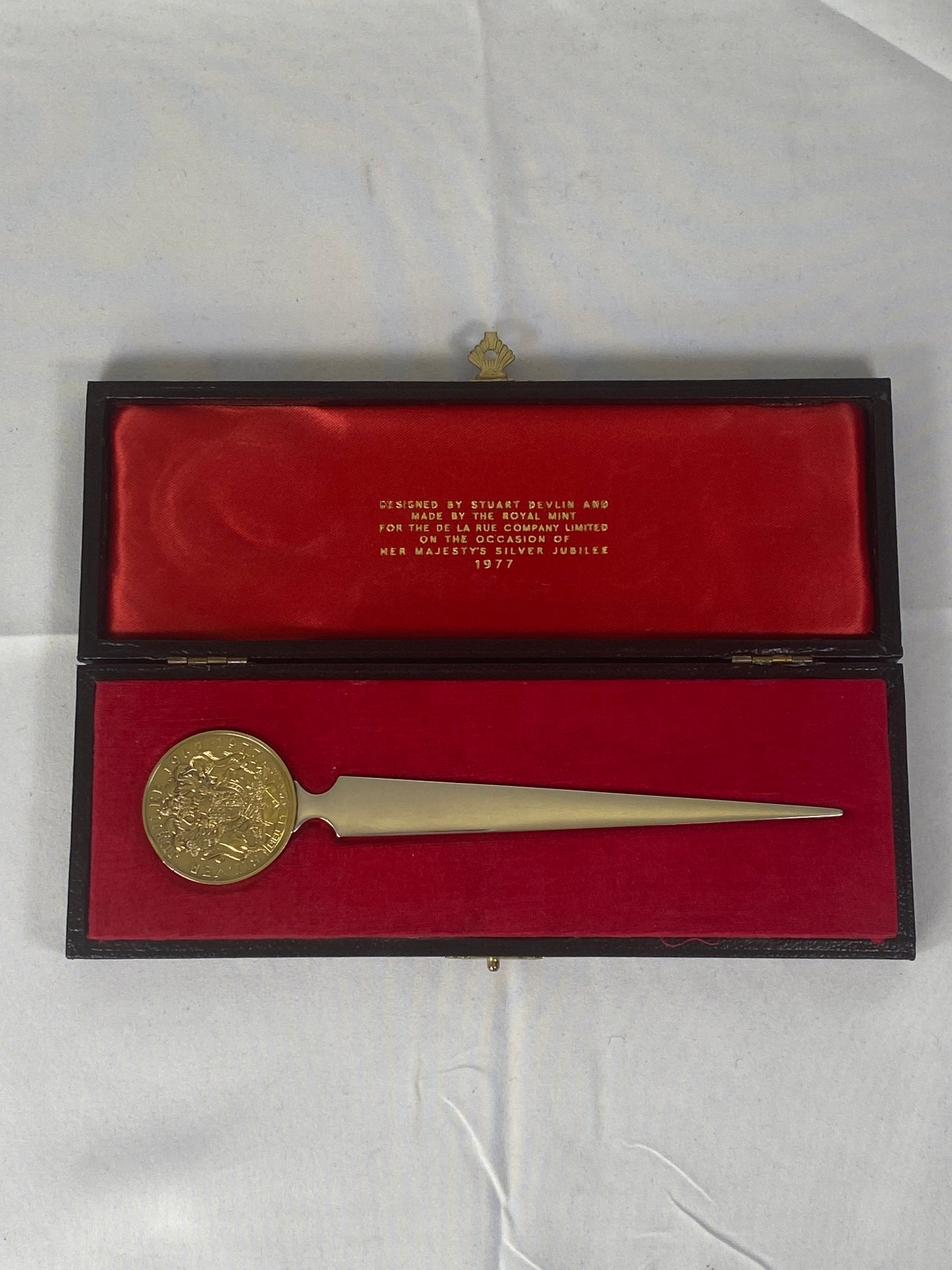 纪念型开信刀,带原装盒,Stuart Devlin,1977 年