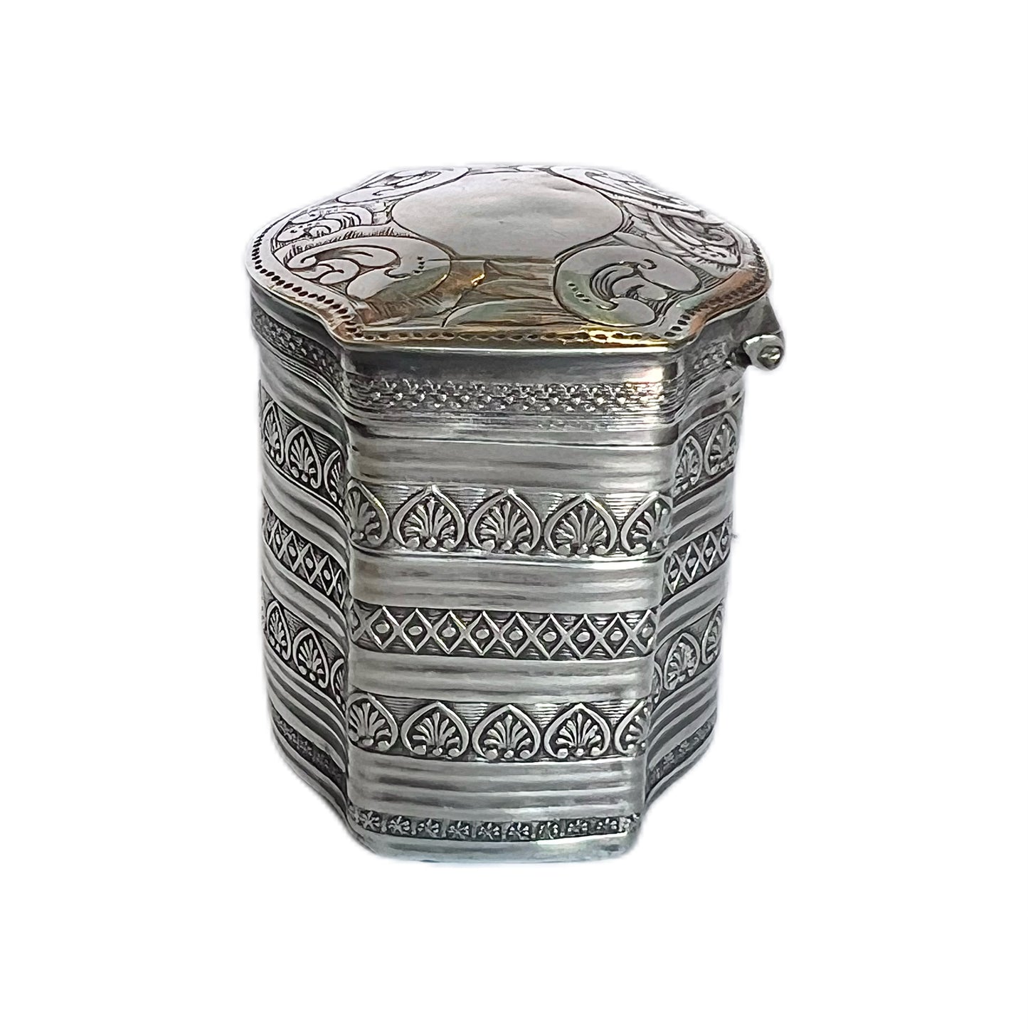 Mid 19th century Dutch .833 silver peppermint box / pillbox / snuffbox