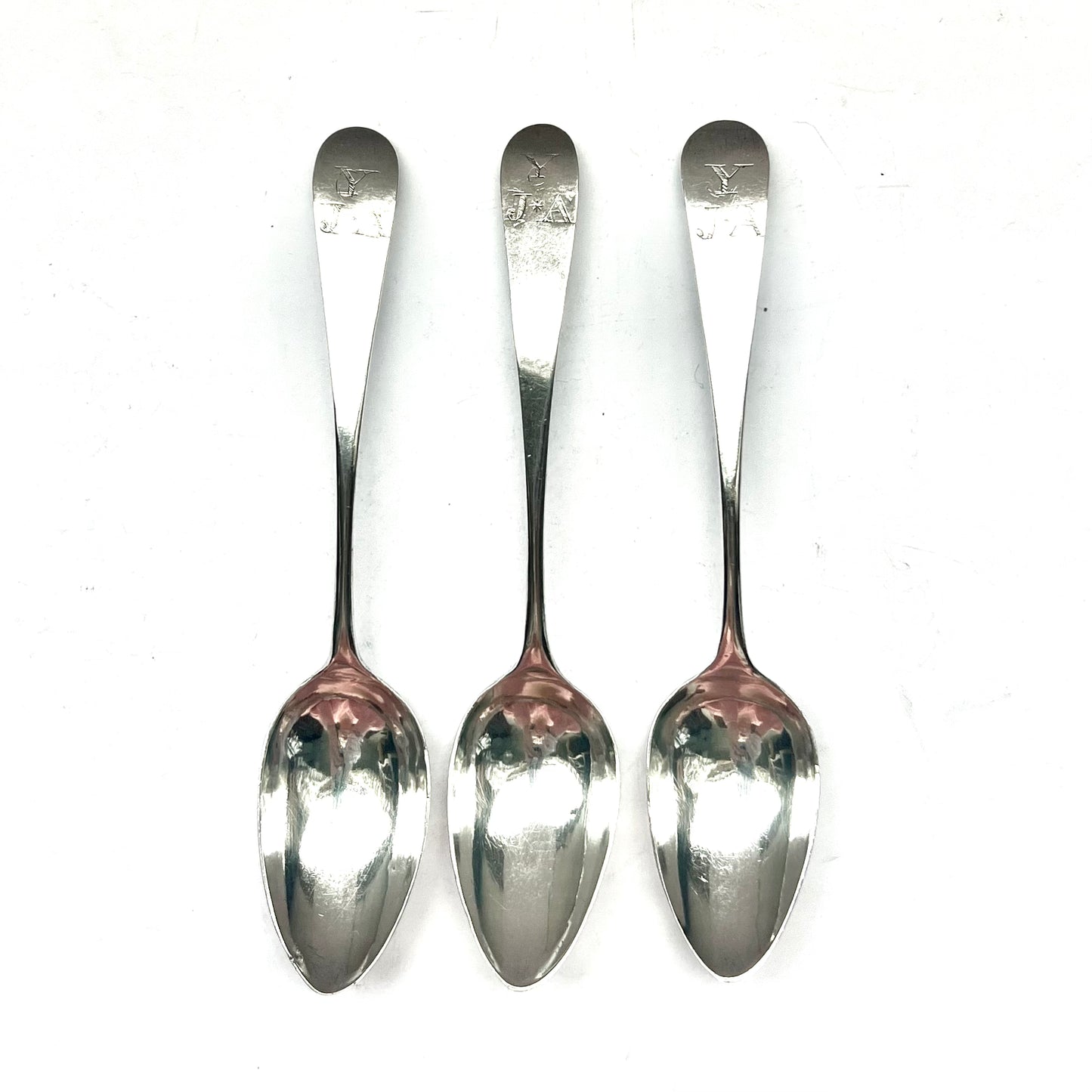3 George III English provincial silver spoons with marks for Richard Ferris, Exeter circa 1789 to 1810