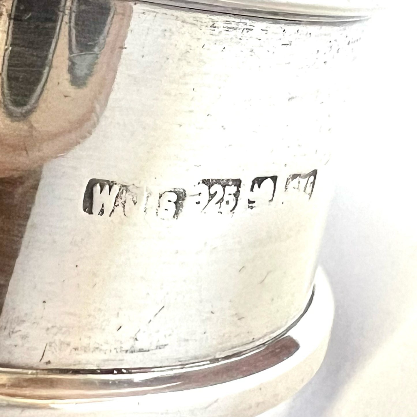 Midcentury Australian W. J. Sanders sterling silver napkin ring