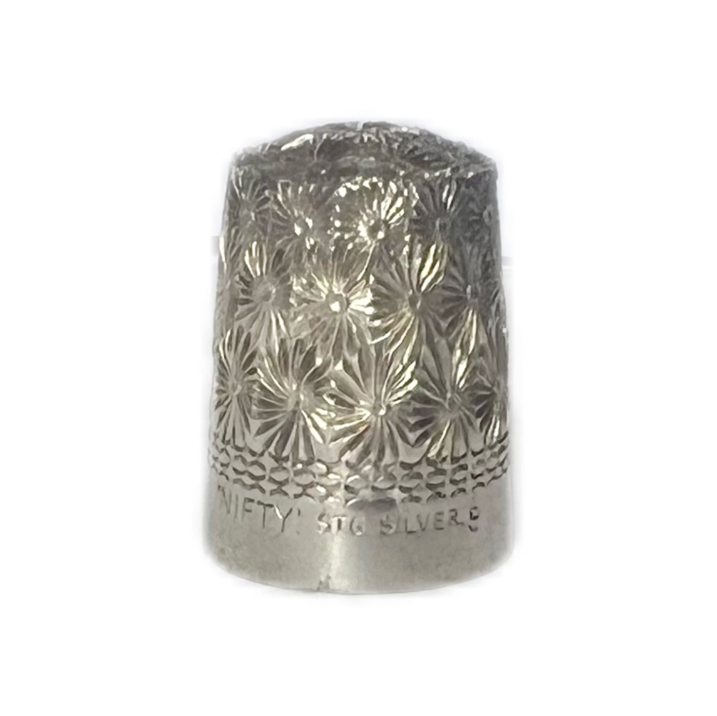 Antique Australian sterling silver “Nifty” thimble, Price & Jardine
