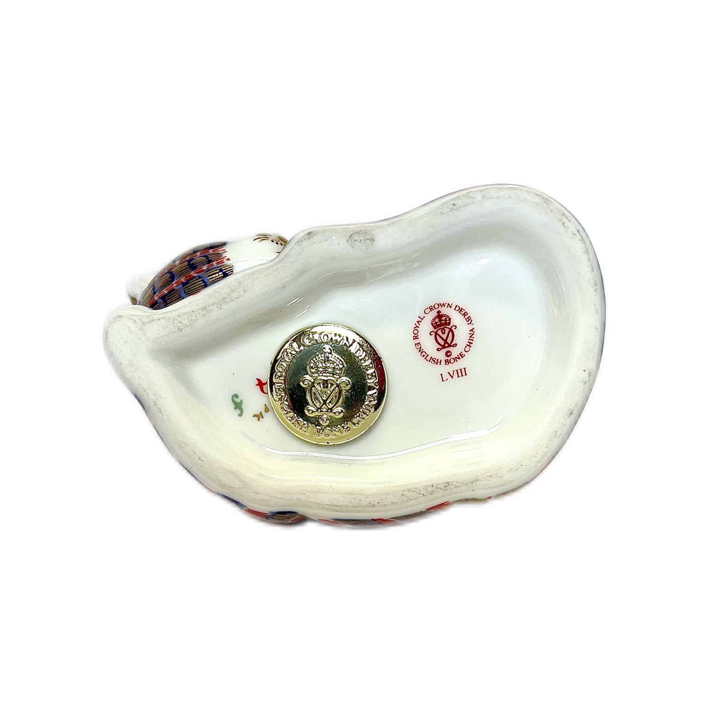 Vintage Royal Crown Sleeping Kitten paperweight figurine, 1st quality