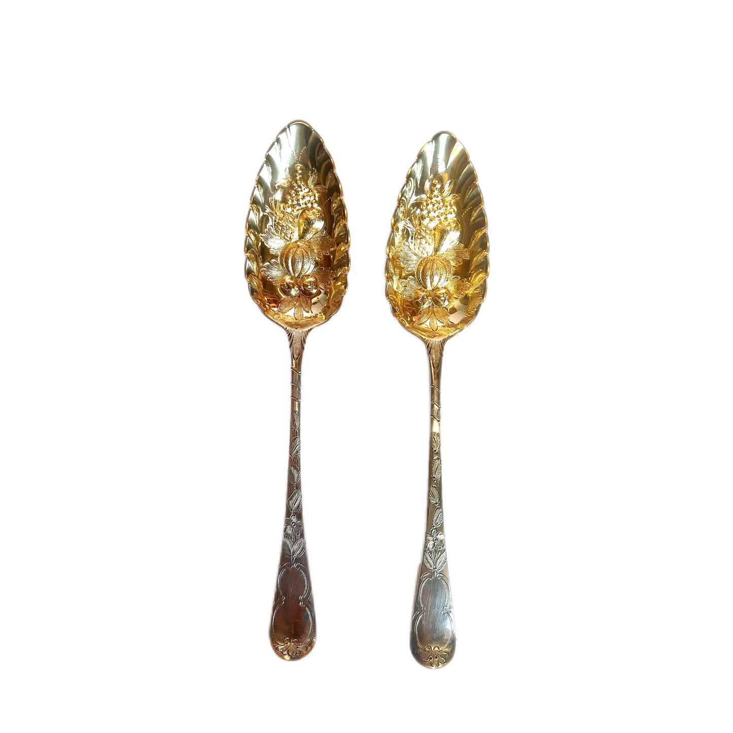 Pair of George III sterling silver berry spoons by Thomas Wallis II, 1803
