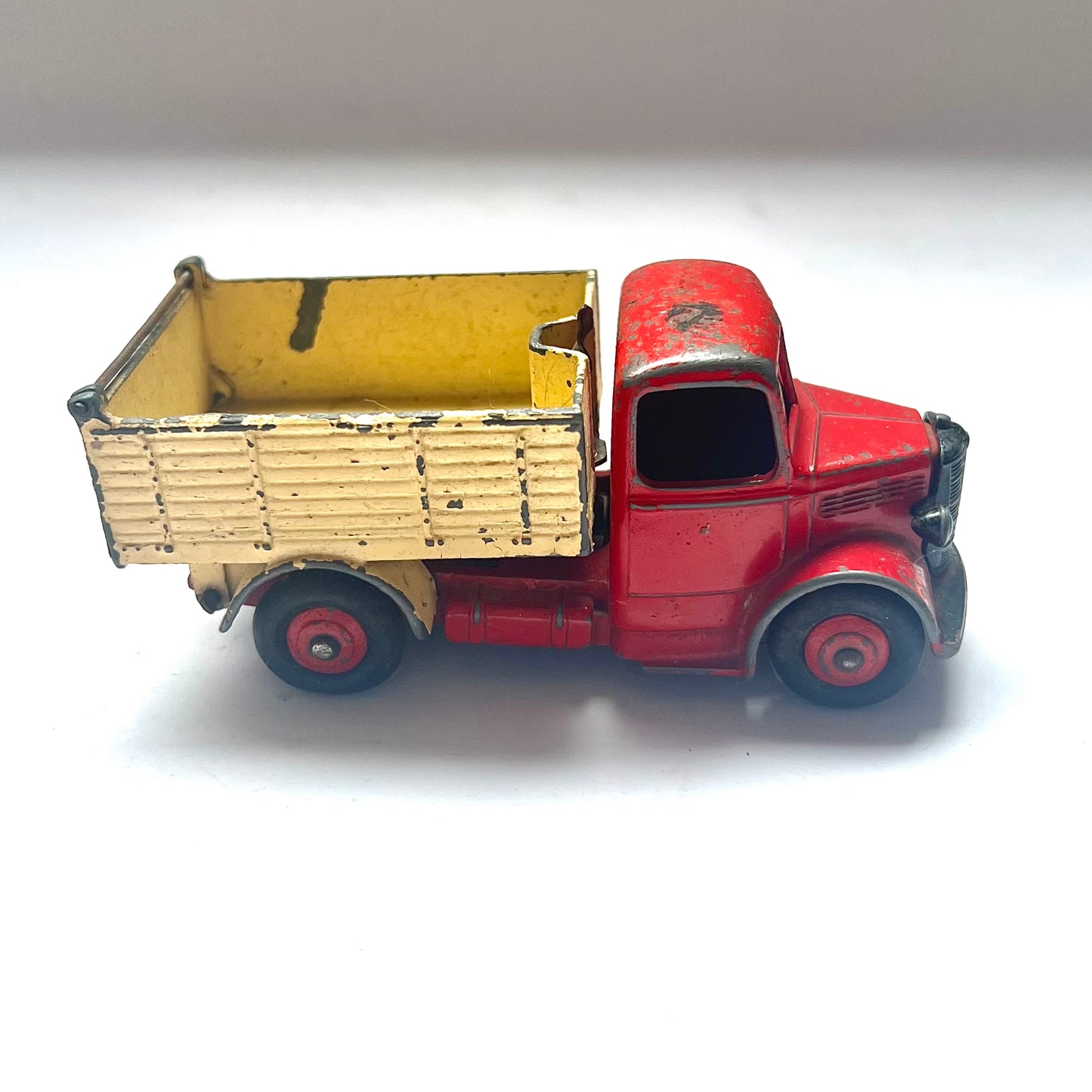 Vintage Bedford End Tipper Truck, model number 410