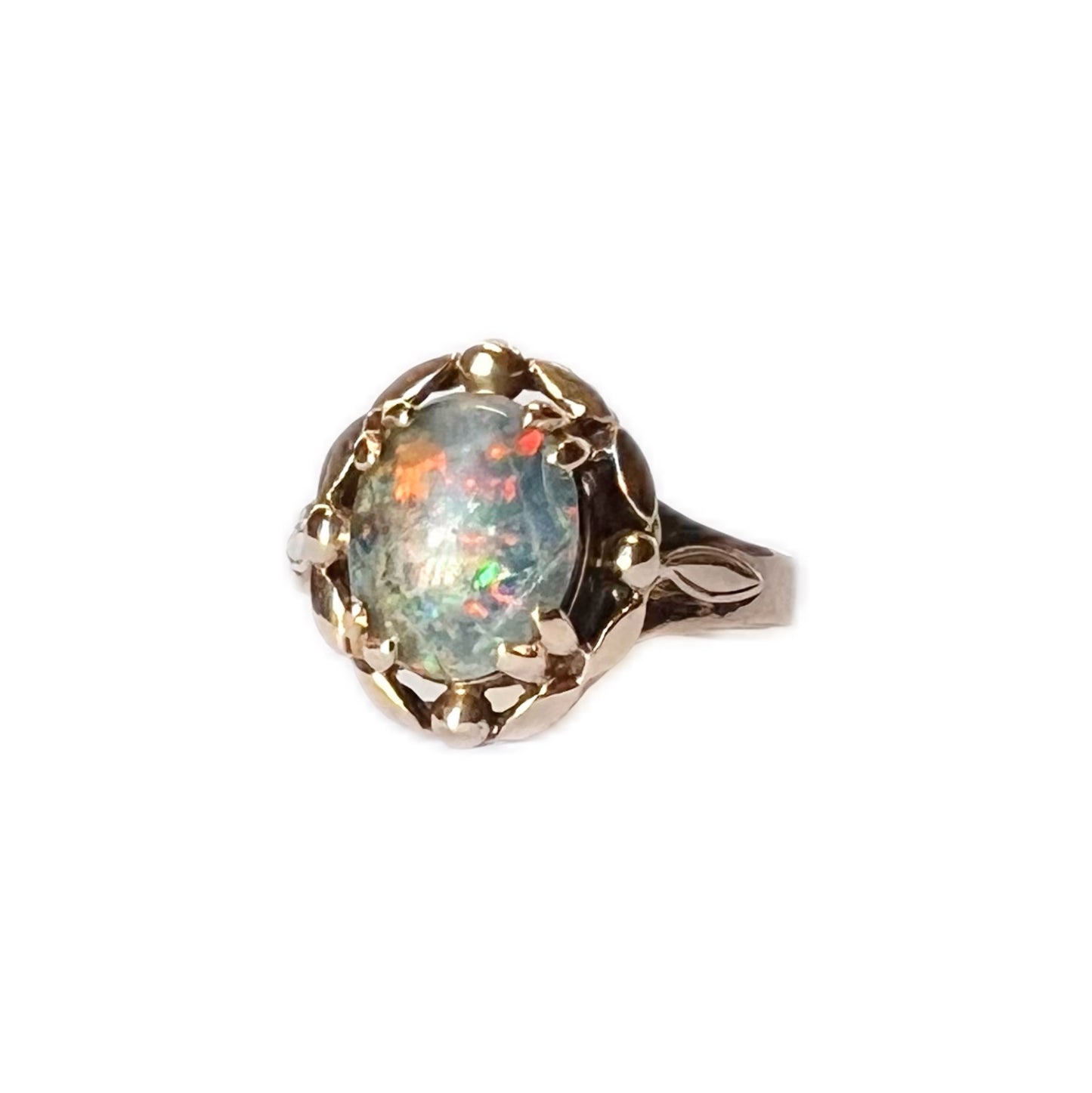 Mid-century Australian 1.5 carat opal triplet ring
