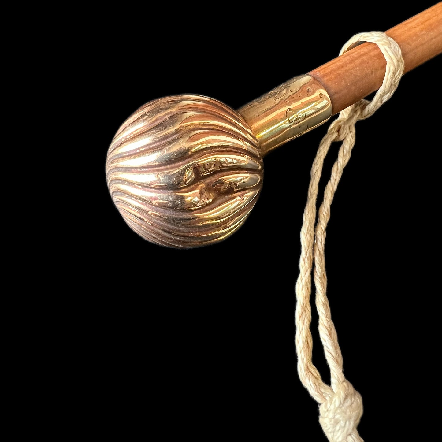 Antique British Colonial officer’s swagger stick/fly whisk, Malacca timber and 14ct gold