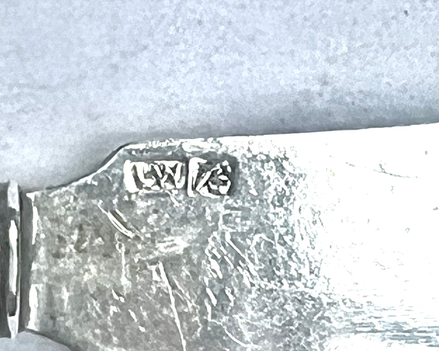 Antique Chinese export silver condiment or cocktail knife, Luen Wo, important Shanghai silversmith