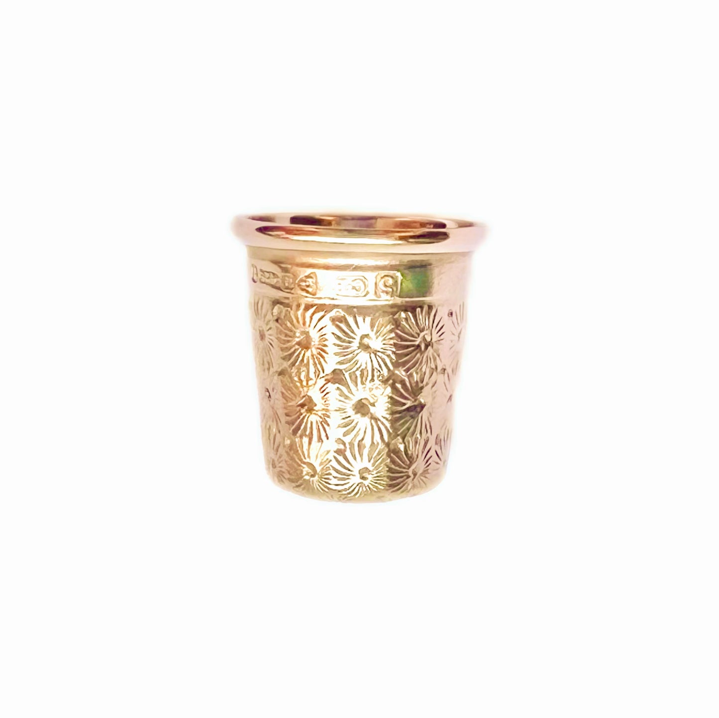 Edwardian 15ct gold Charles Horner daisy-etched gold thimble, 1906, Chester