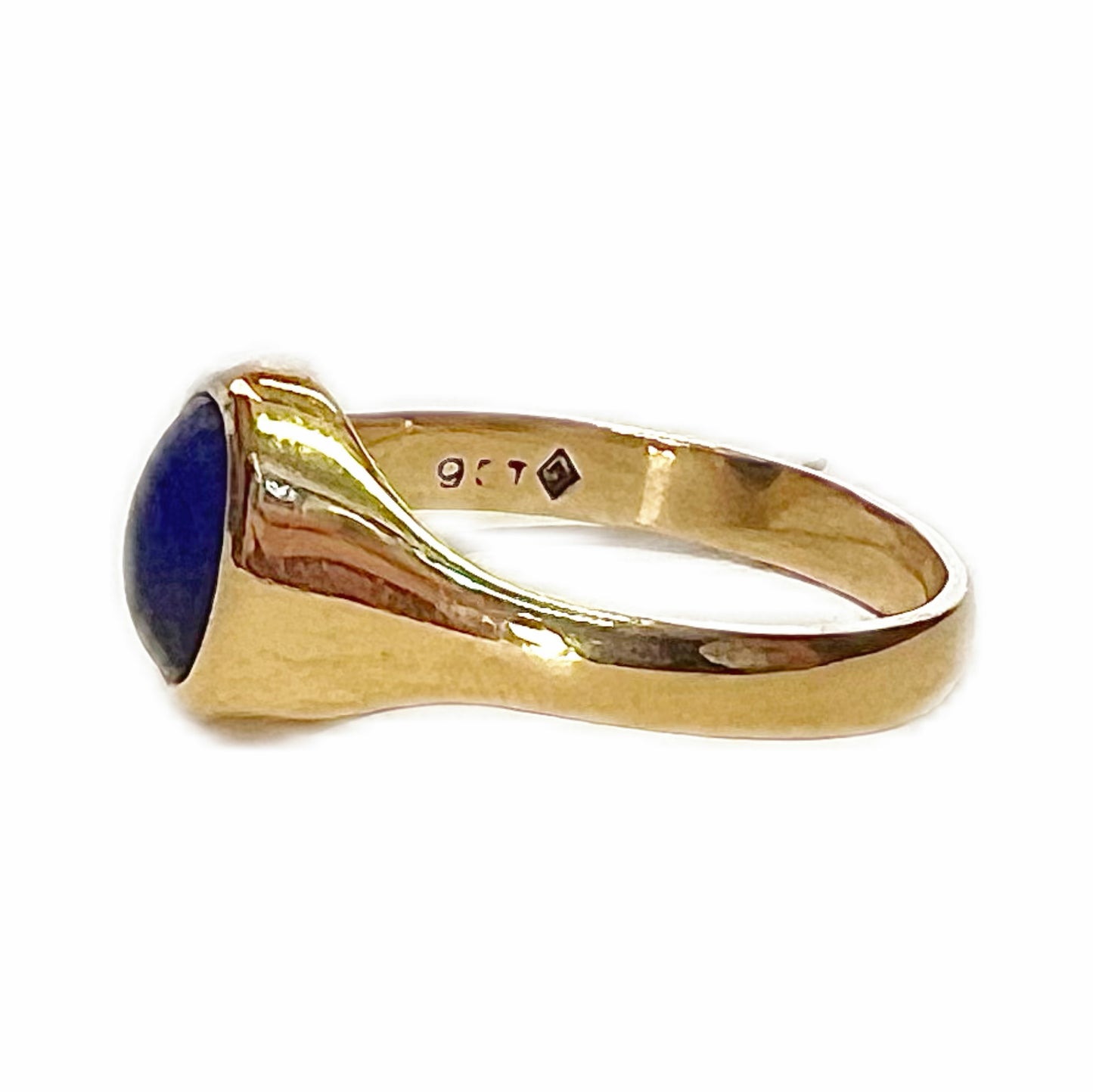 Vintage 9ct gold and lapis signet ring with associated box