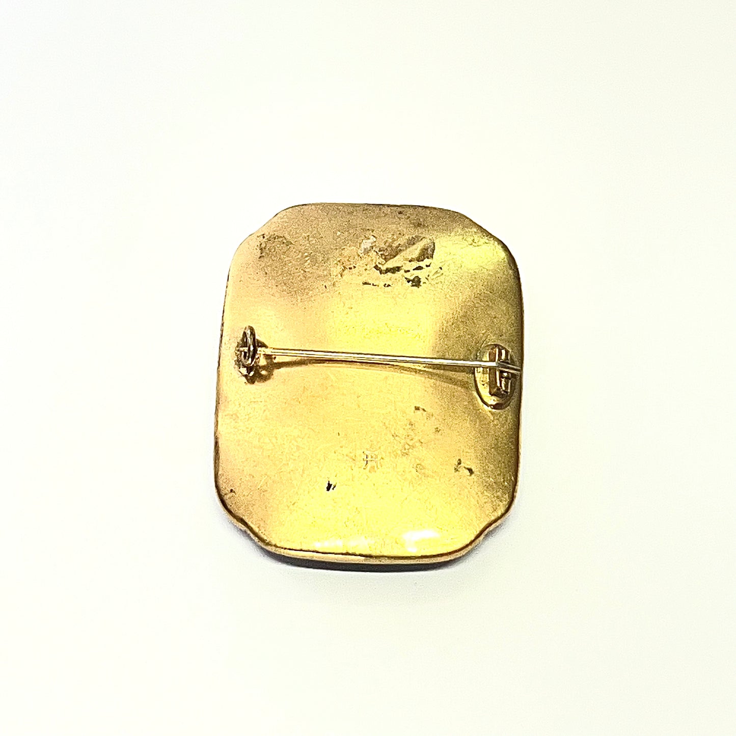 Late Meiji to Taisho Period Satsuma floral brooch