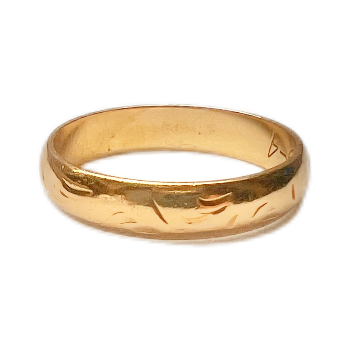 Vintage English 18 carat yellow gold ring with PHW, London 1983