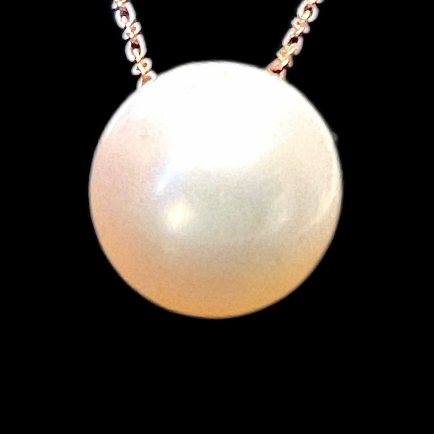 Vintage 18ct rose gold pearl and diamond pendant with 18ct gold chain
