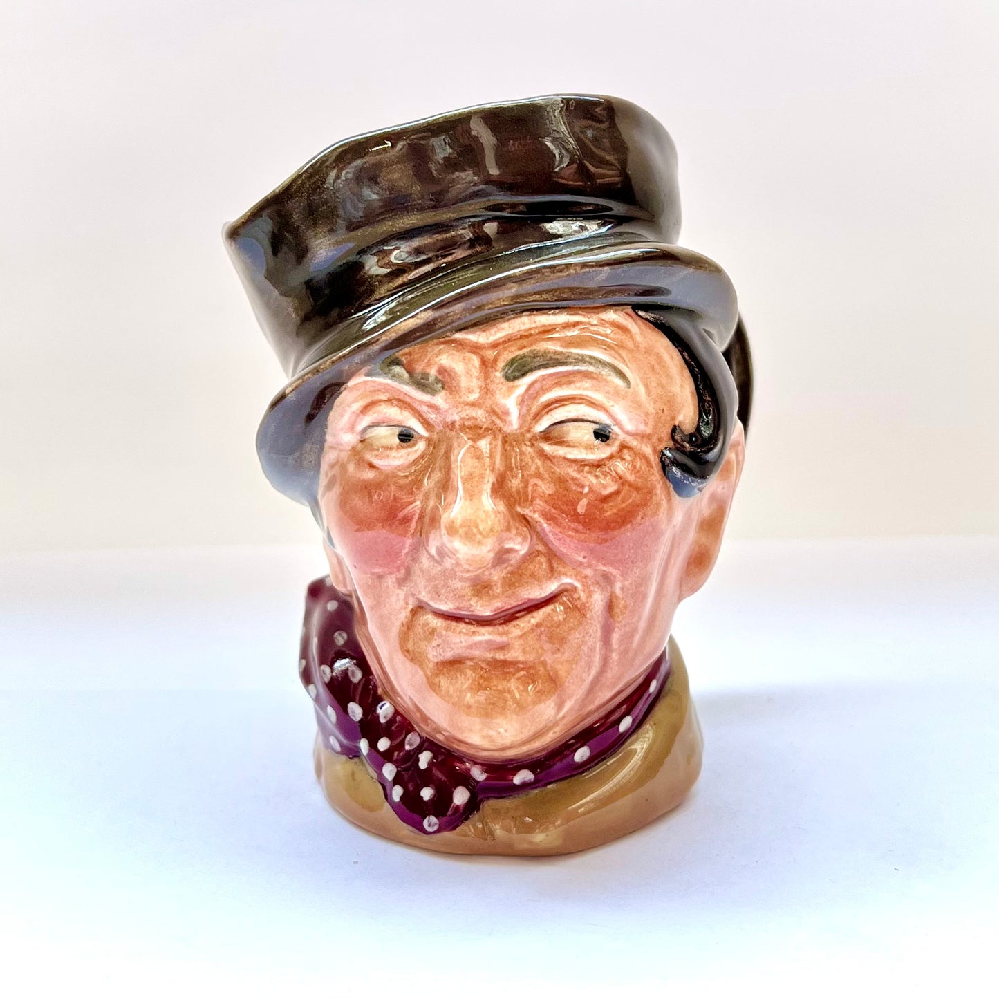 Vintage Royal Doulton Sam Weller small toby jug circa 1948-1955