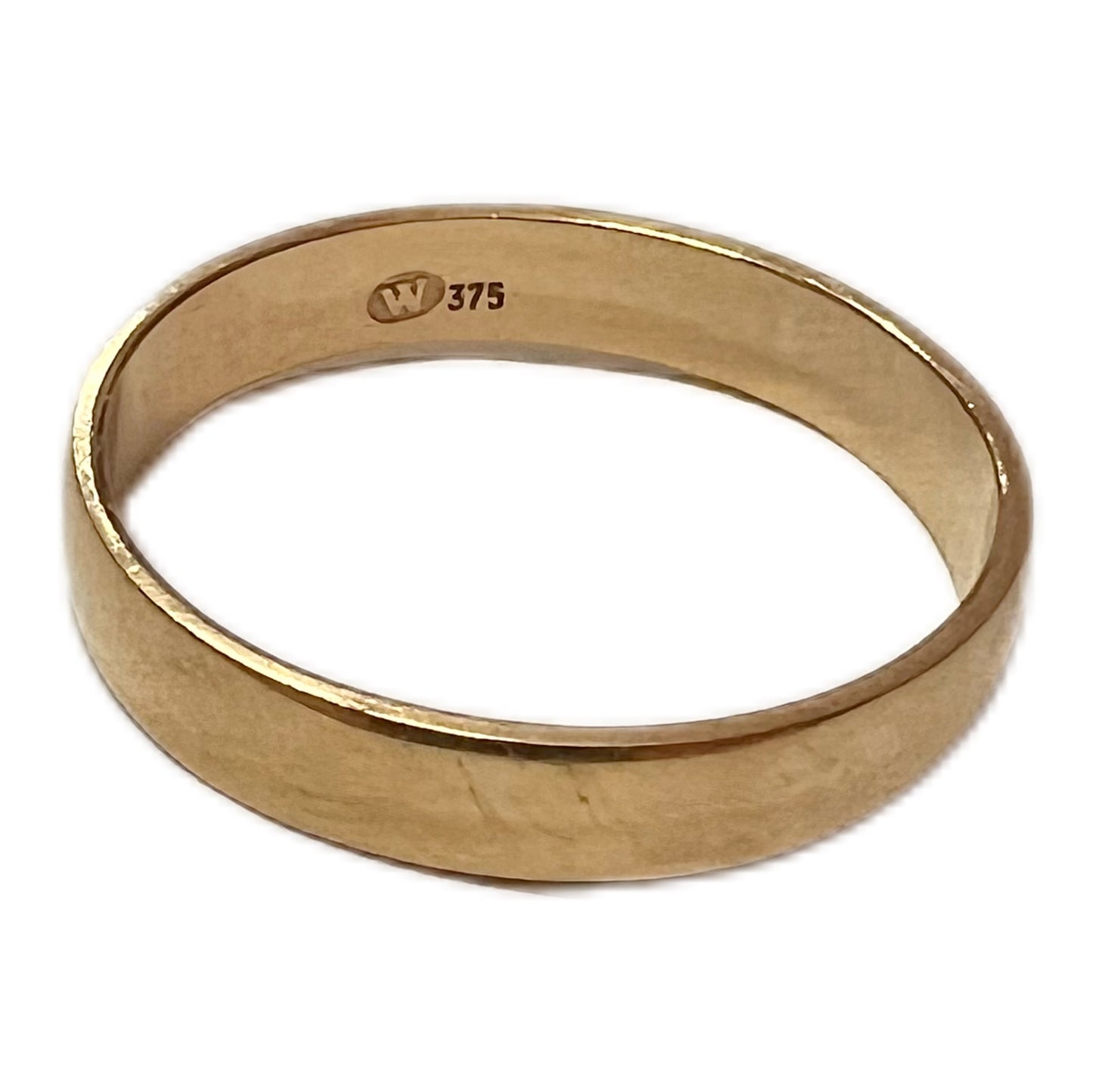 Simple but elegant 9ct gold ring