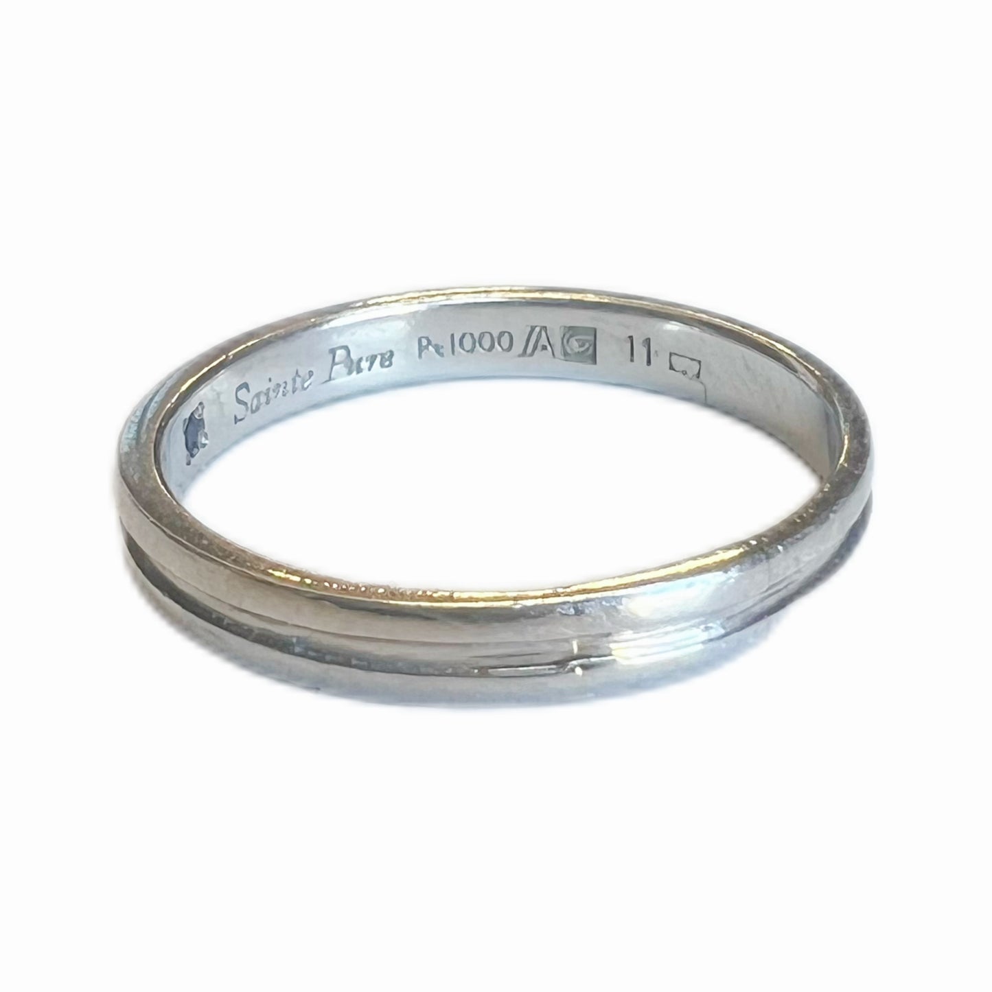 Japanese designer Sainte Pure “Something Blue” pure platinum ring