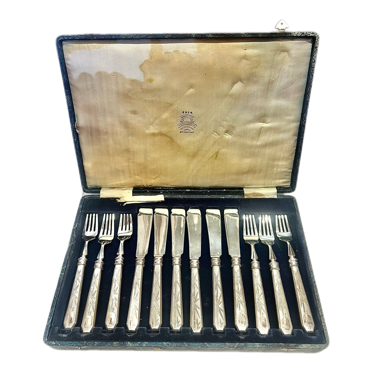 Near antique 12 piece set of Chinese export silver fish eaters, Shanghai Municipal Police Supt. Lovell's estate