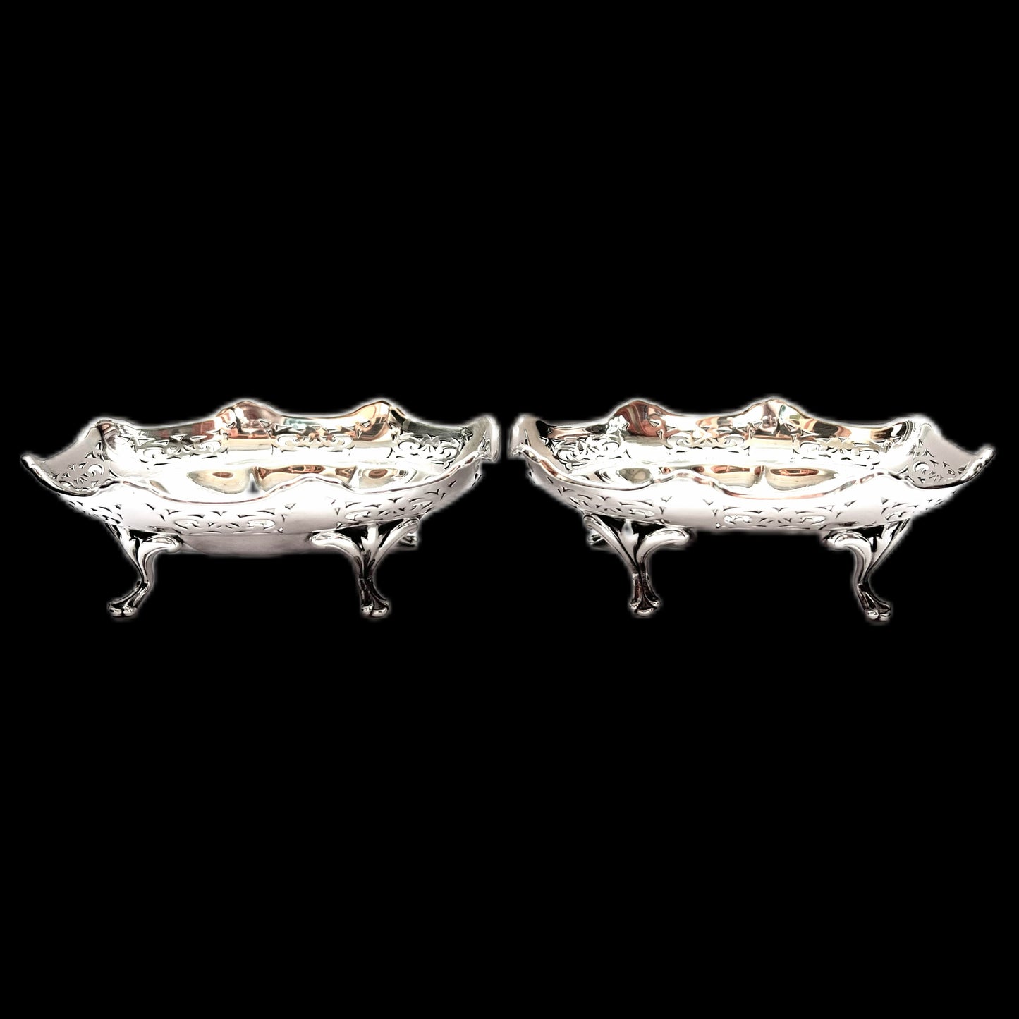 Pair of antique sterling silver sweetmeat dishes, Joseph Gloster Limited, Birmingham, 1921