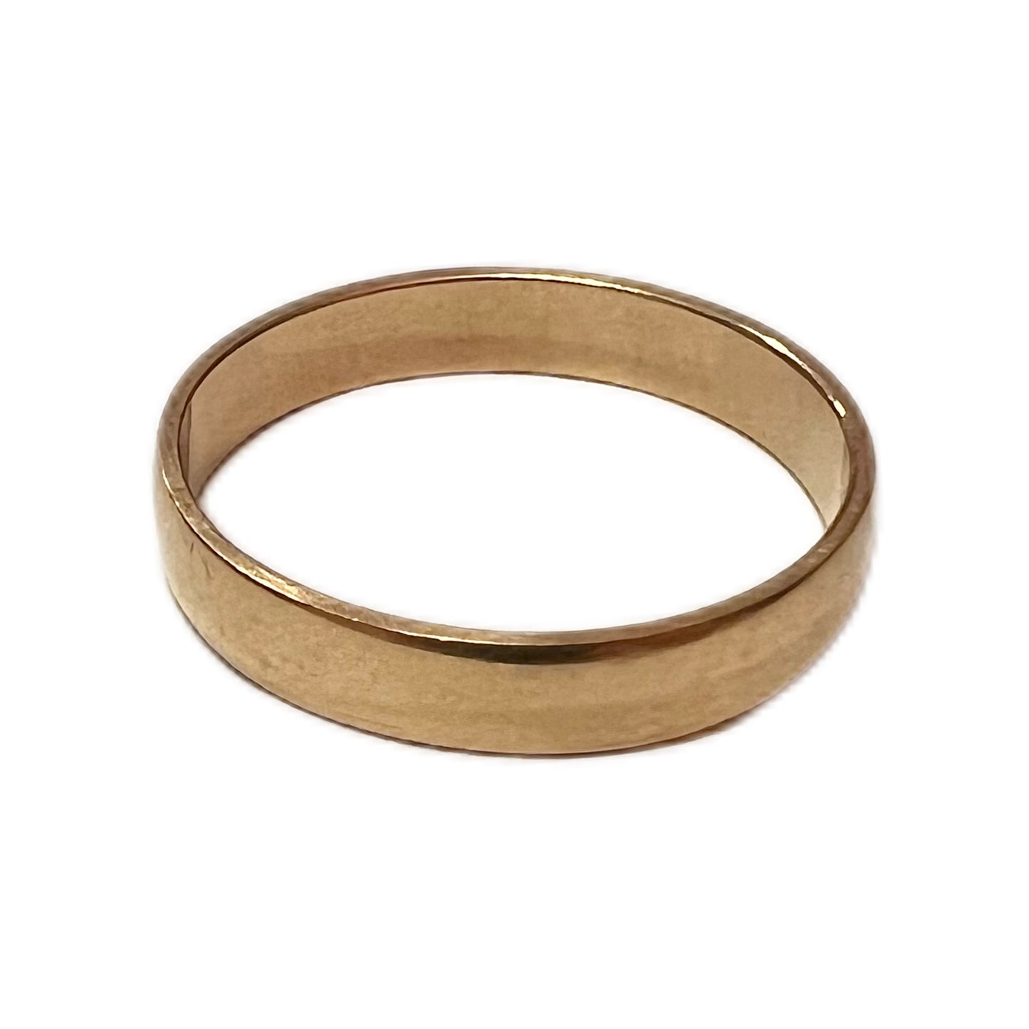 Simple but elegant 9ct gold ring