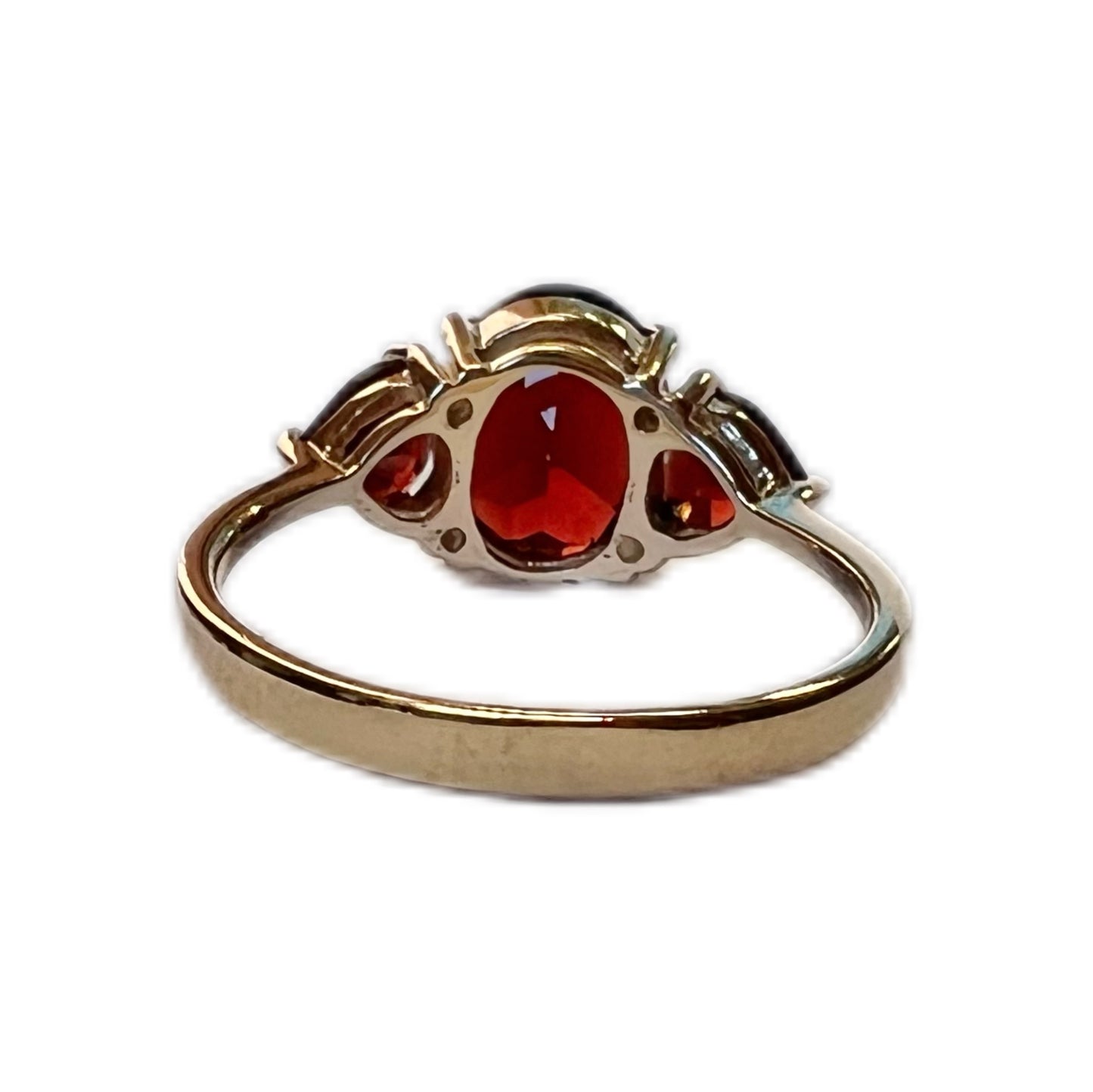 Mid to late 20th century 9ct gold garnet trilogy ring