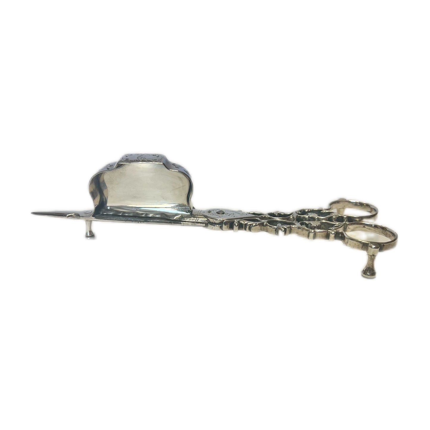 Antique George II crested sterling silver wick trimmers, London, 1759.