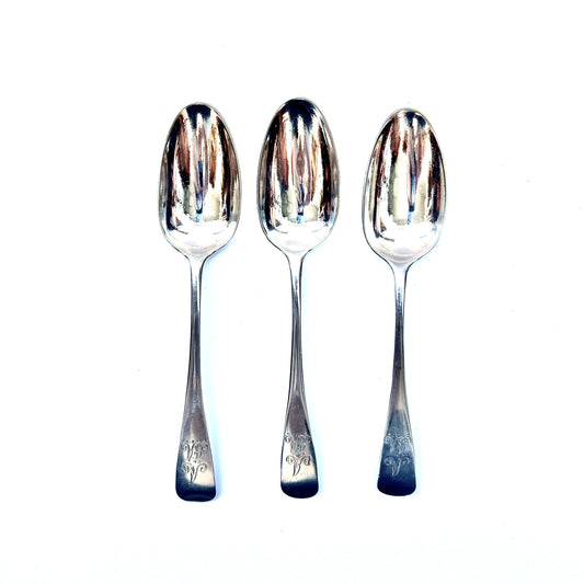 Rare set of 3 George II sterling silver spoons, London assay marks circa 1750