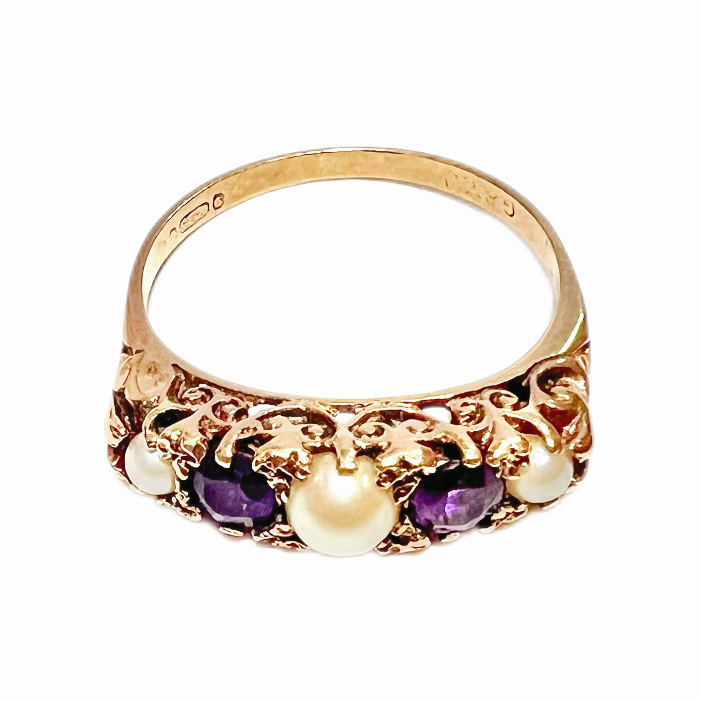 Early Edwardian 9ct amethyst and pearl ring
