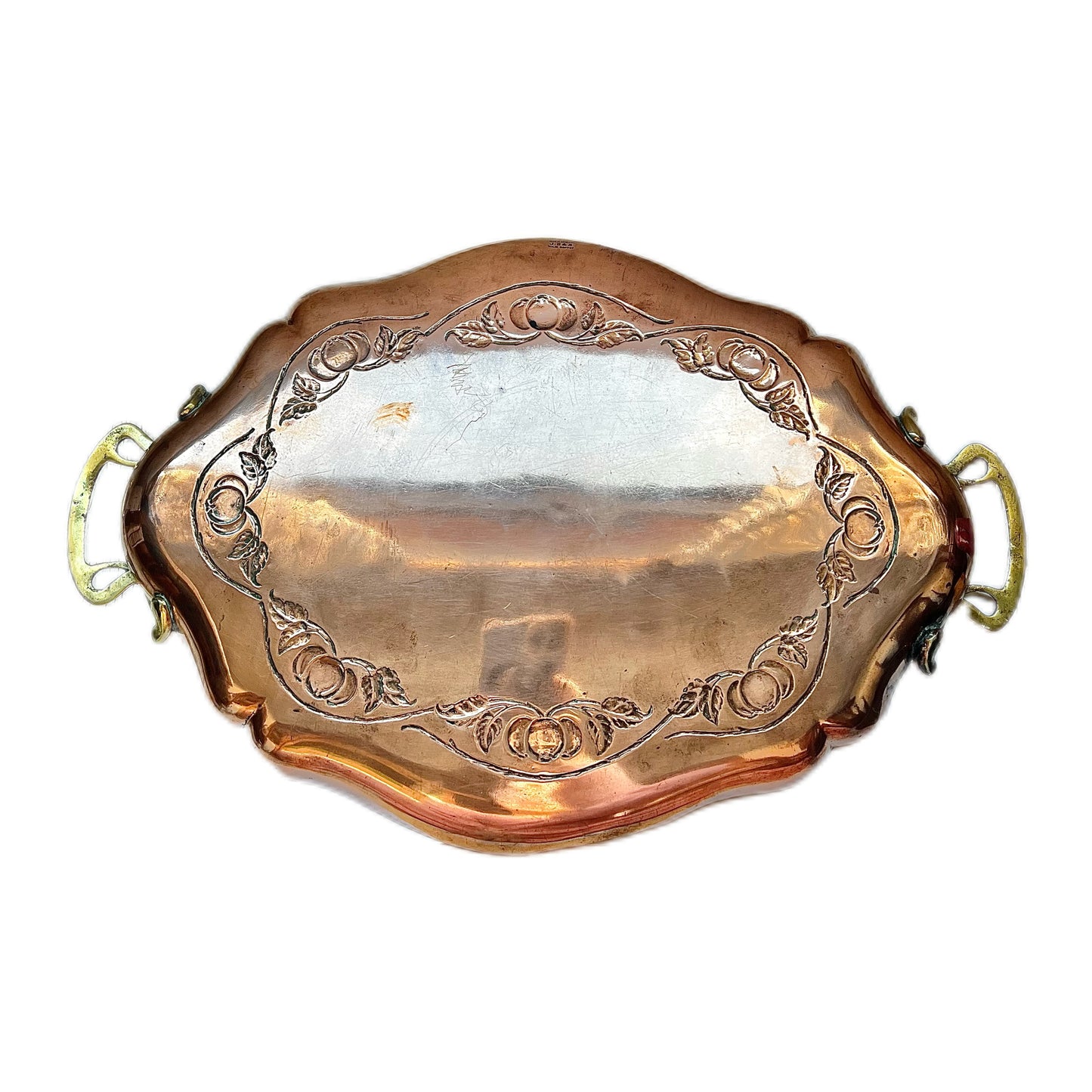 English Art Nouveau copper tray circa 1910s-1920s by Joseph Sankey & Sons