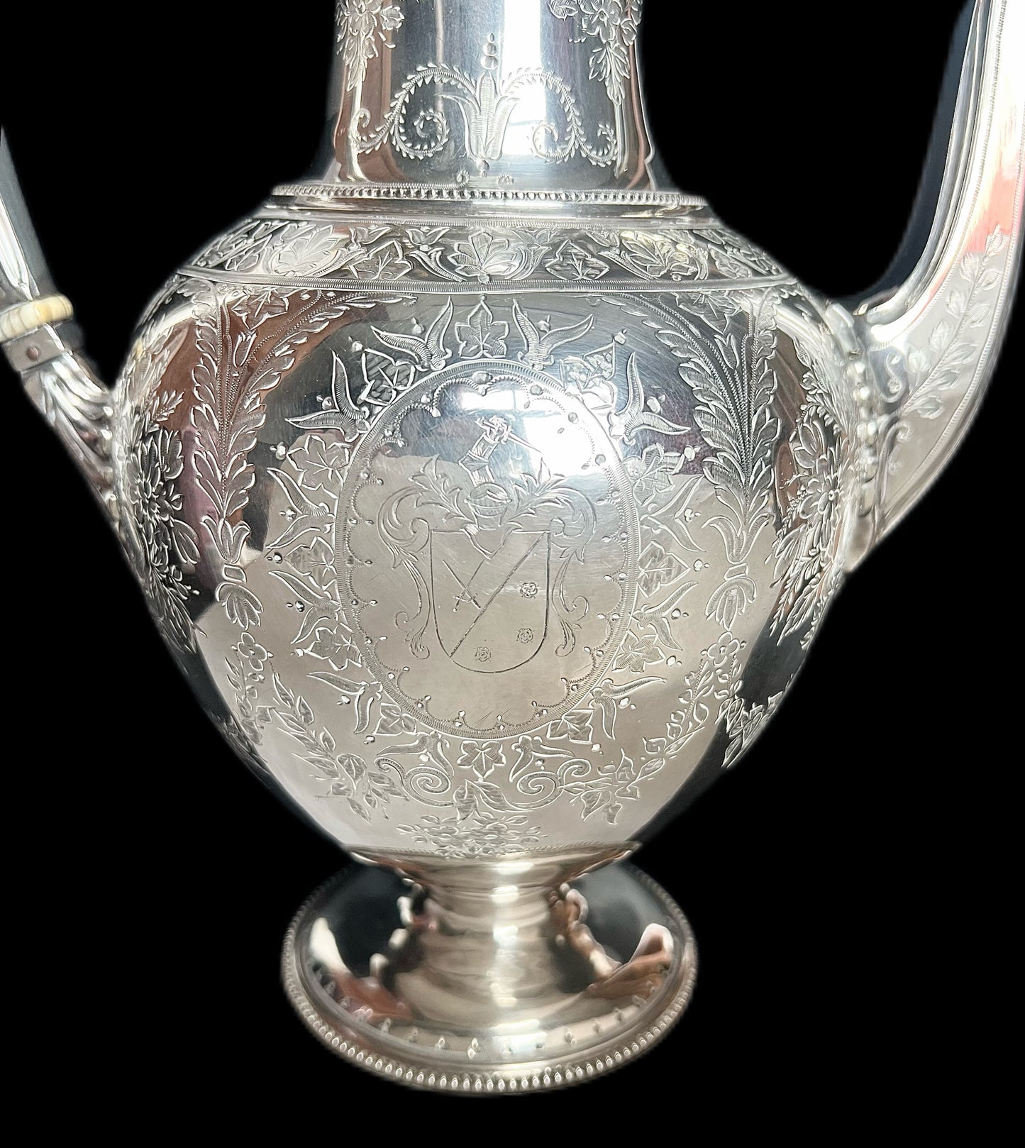 Stunning Victorian sterling silver coffee or hot water urn