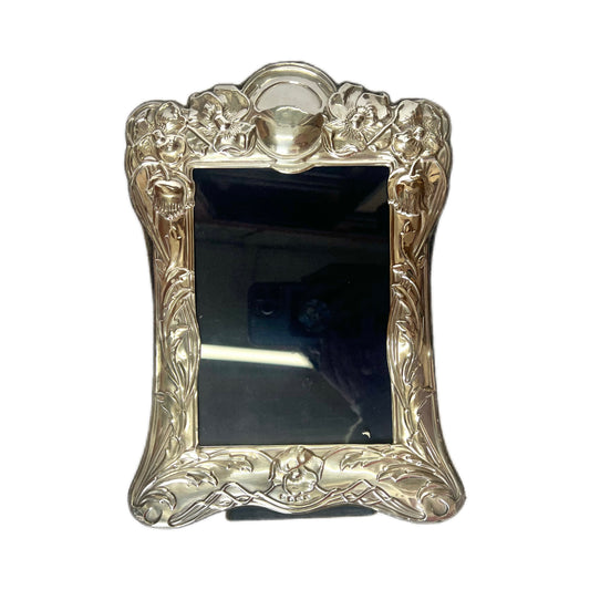 Vintage Carr's of Sheffield large Art Nouveau style sterling silver photo frame