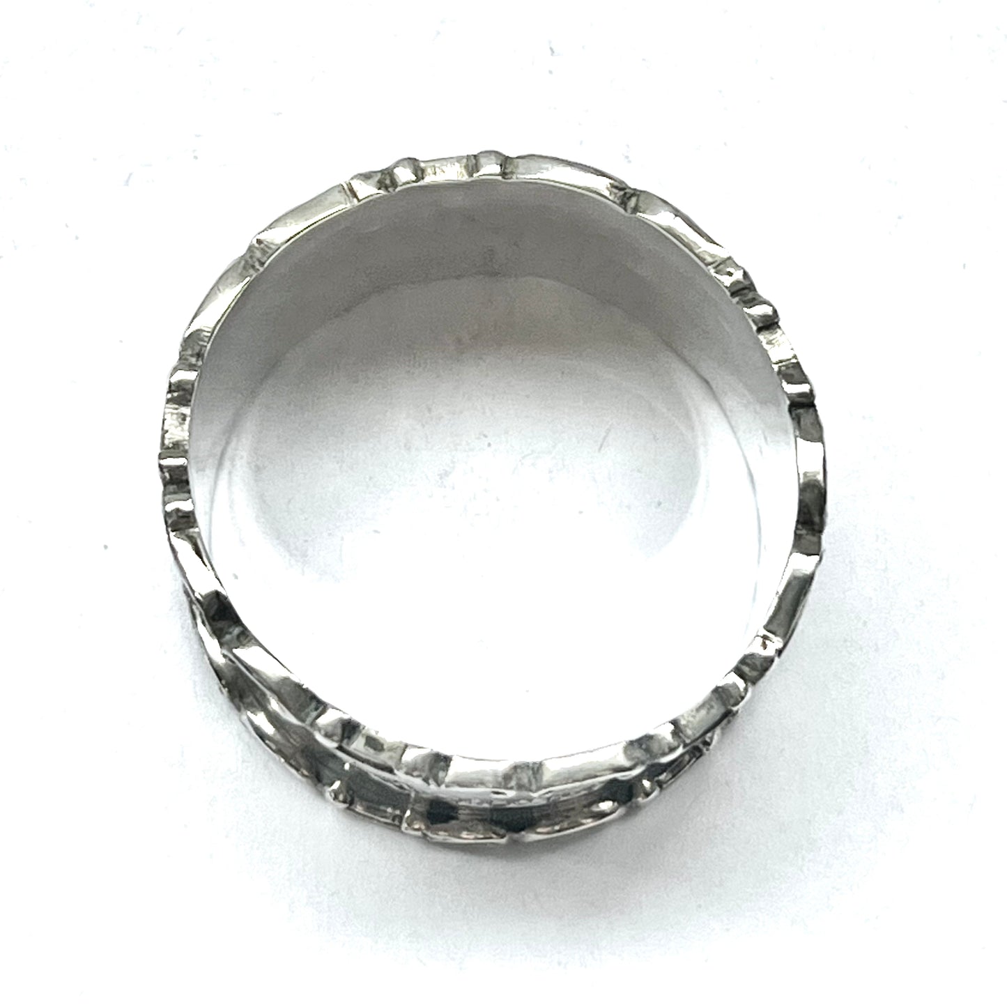 Elizabeth II sterling silver napkin ring with marks for Birmingham, 1956, Adie Brothers Ltd