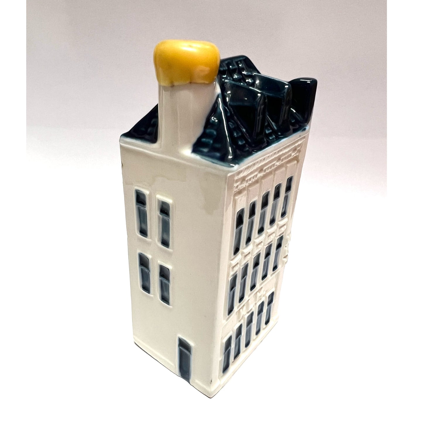 Vintage KLM Delft miniature House 75 novelty decanter