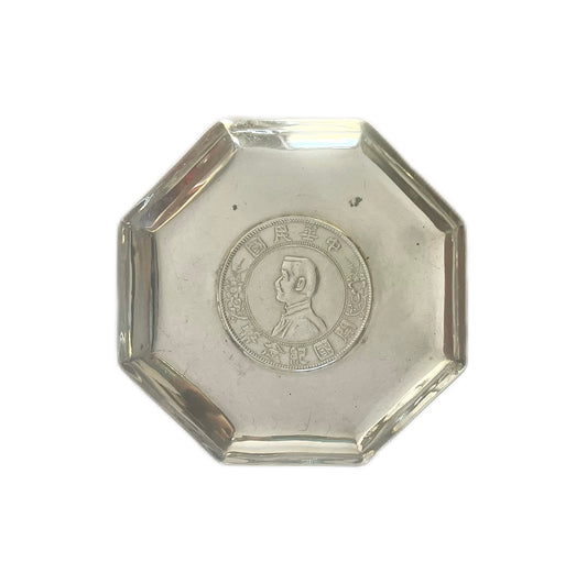 Near antique Chinese export silver trinket dish, 1927 Republic of China Memento Dollar