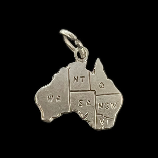 Vintage sterling silver map of Australia charm