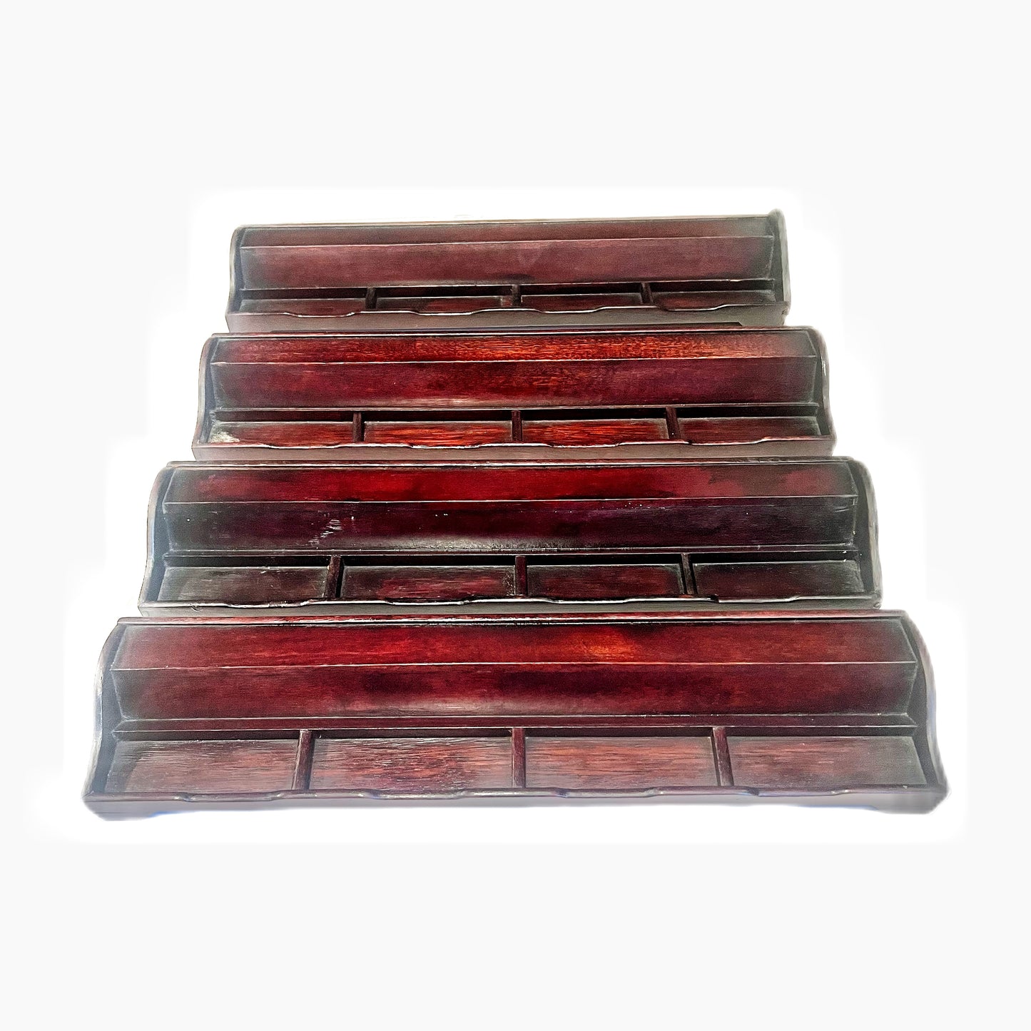 1930s Chinese traditional mahjong set in original case, with tiles, bones and racks.