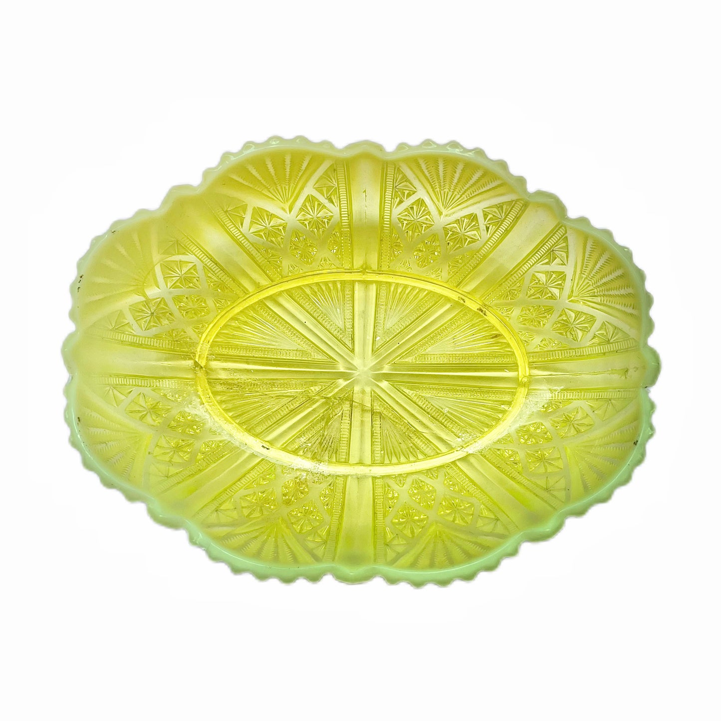 Stunning late Victorian uranium yellow vaseline glass dish circa 1890s to 1900s