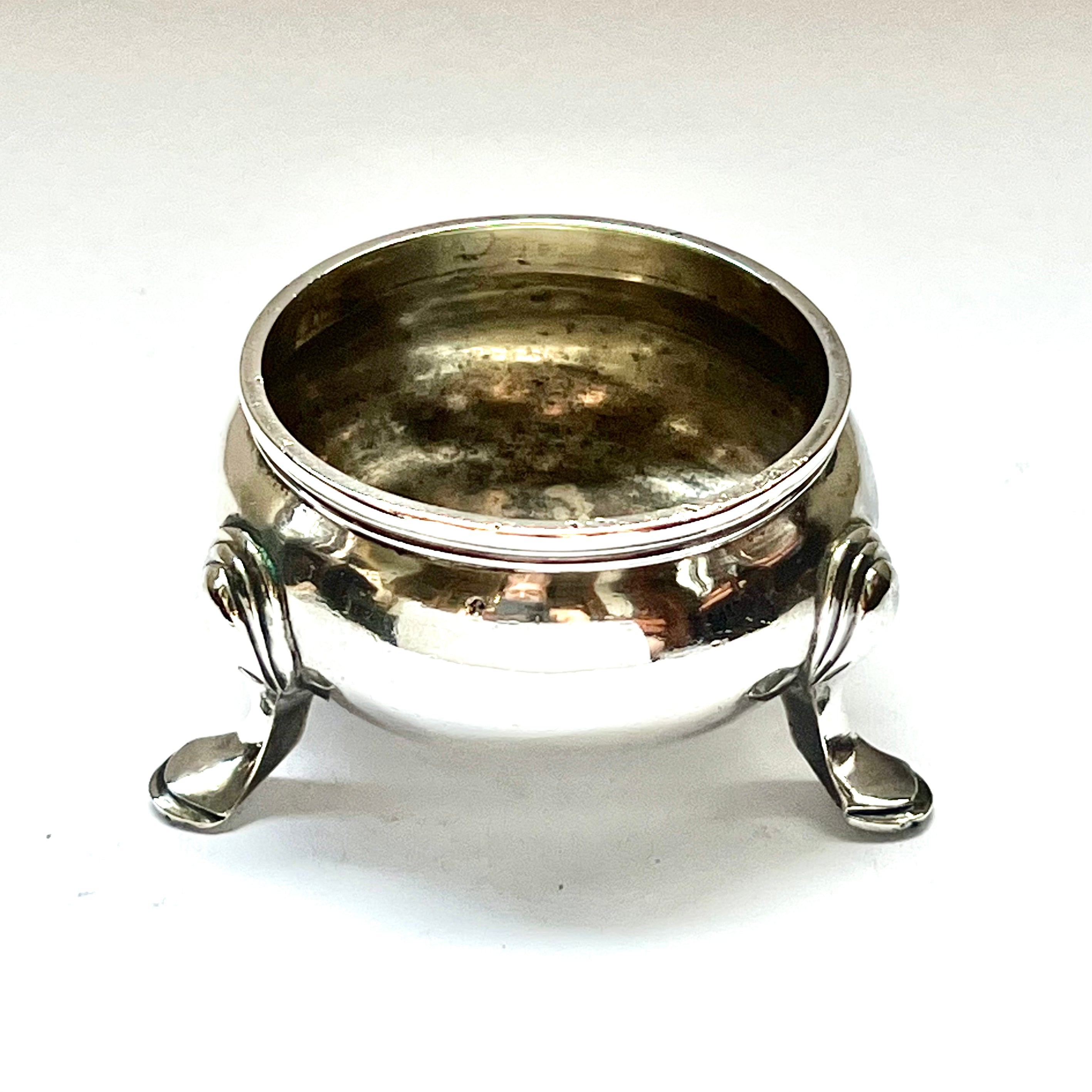 Vintage English Britannia silver salt cellar, marks for London, 1935 ...