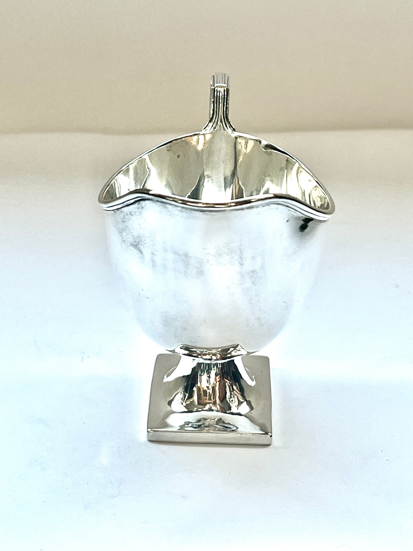 Late Victorian sterling silver gravy or creamer jug, Sheffield, 1888, Henry Wilkinson & Co