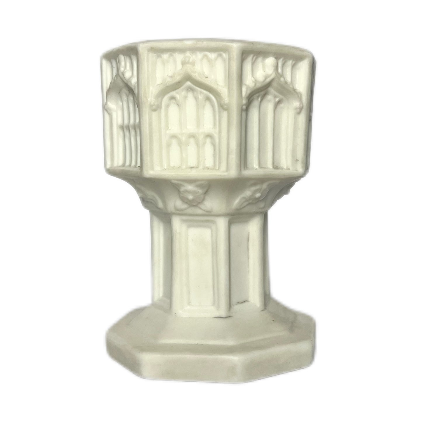 罕见的古董迷你洗礼盆，采用帕里安陶器，诺丁汉圣玛丽教堂，由明顿公司制造。