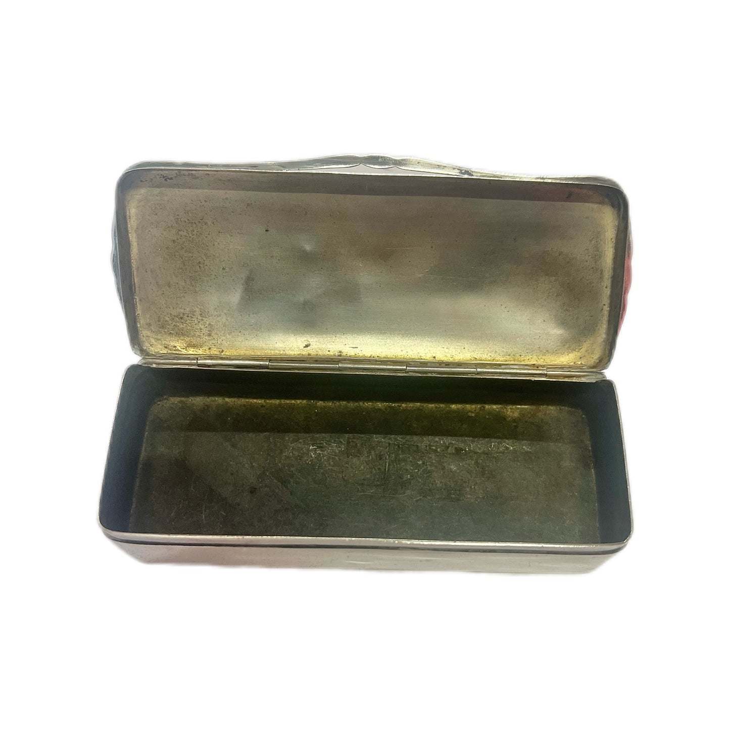 Edwardian sterling silver box with engraved posy to the top of box,