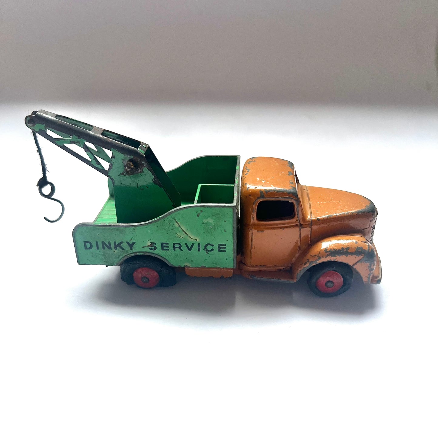 Vintage Dinky Commer Breakdown Lorry Tow Truck model 430 / 25v