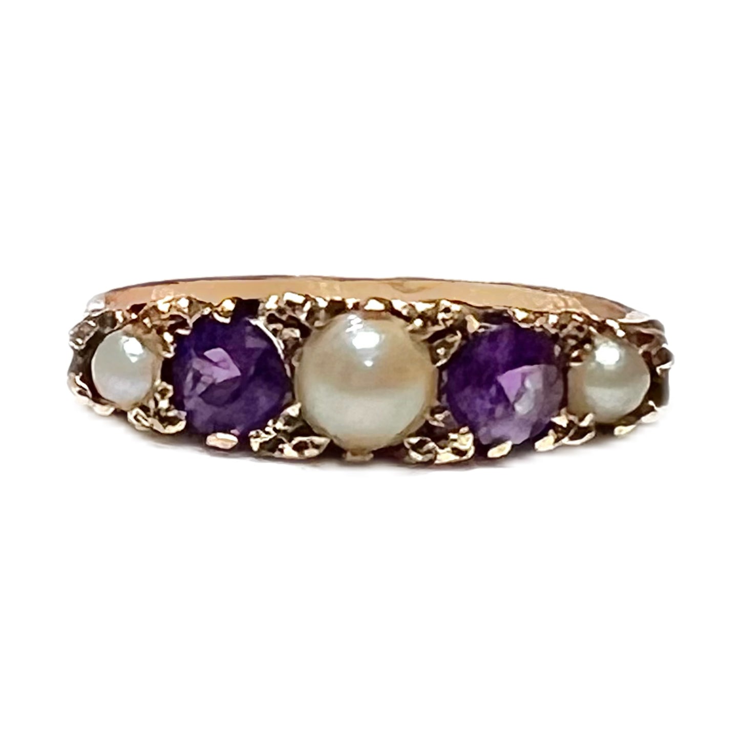 Early Edwardian 9ct amethyst and pearl ring