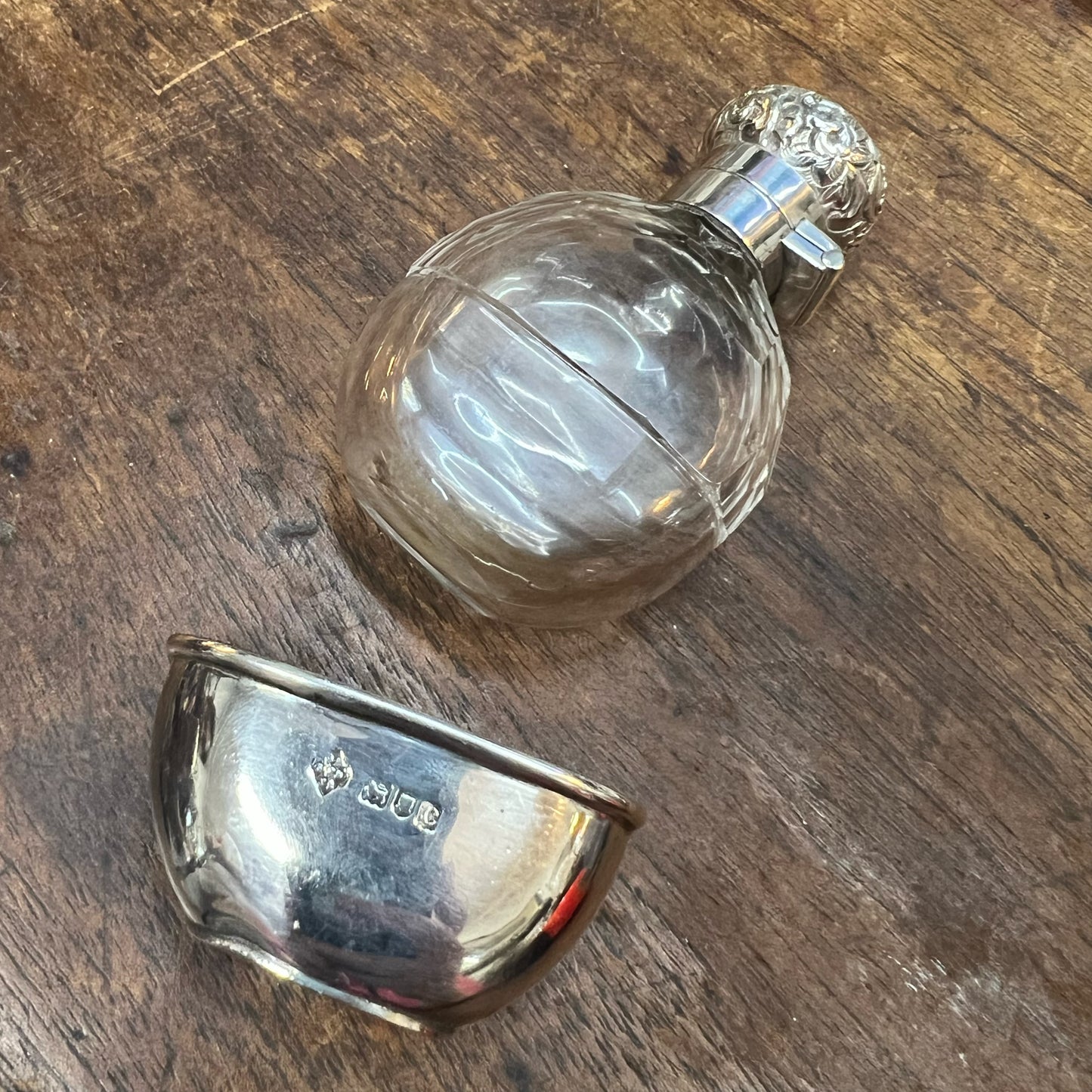 Antique Victorian sterling silver and cut glass ladies flask