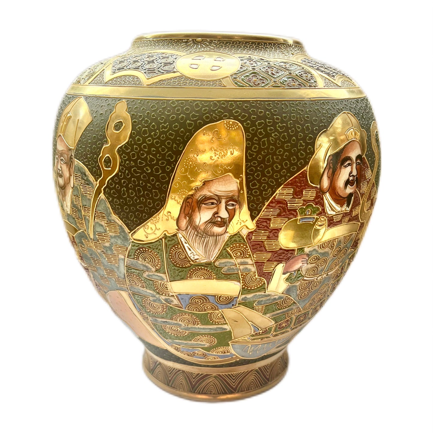 Early 20th century Japanese Satsuma Vase by Shinzan, late Meiji to early Taisho period.