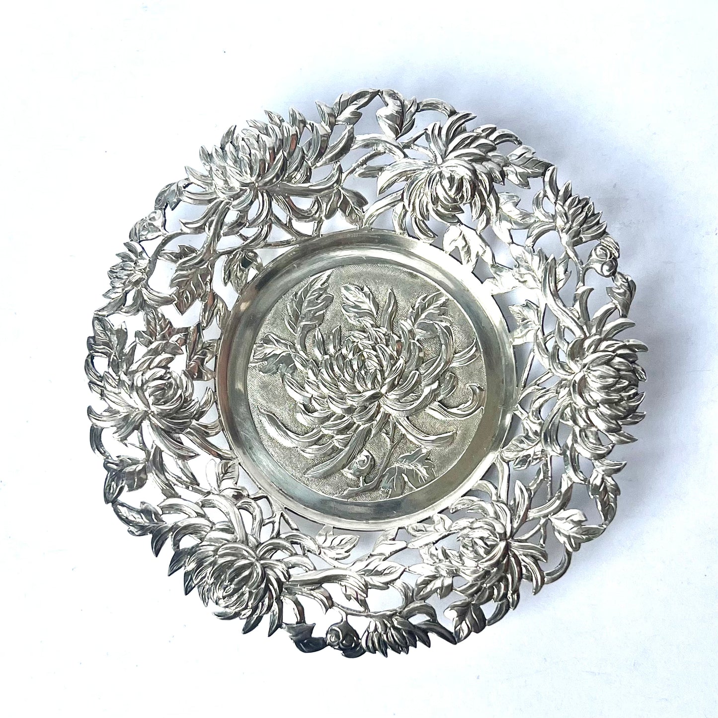 Stunning antique Chinese export silver trinket dishes (sold individually), marks for Wang Hing and Shao Ji